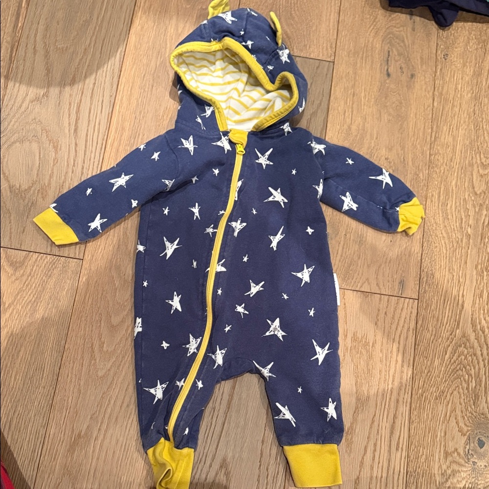 EUC Cozy Starry Night Kids One Piece